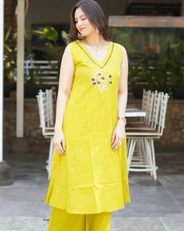 Yellow Floral Print Kurti Pant Set​