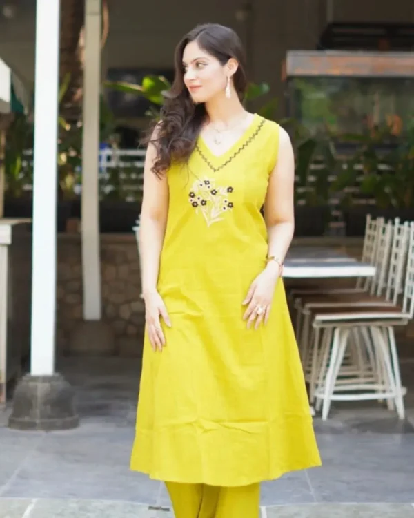 Yellow Floral Print Kurti Pant Set​